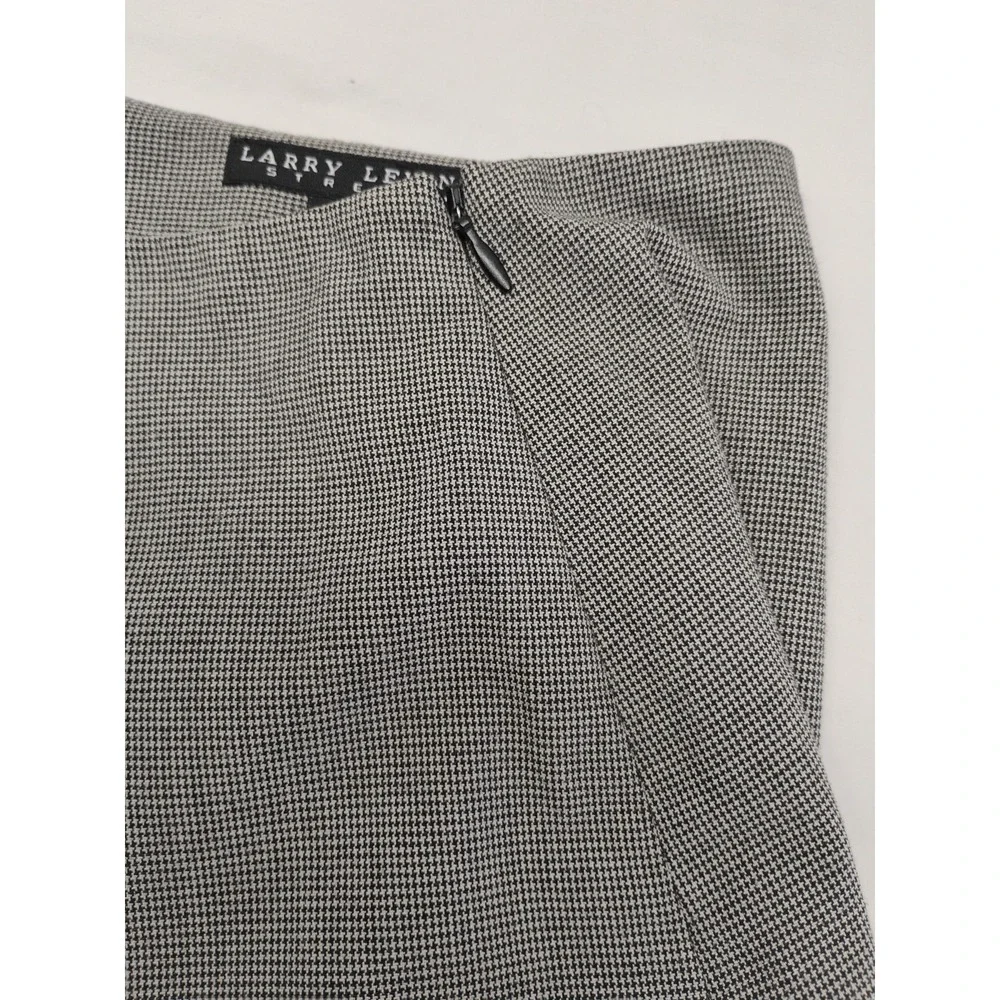 Larry Levine Stretch Womens 10 Houndstooth Black/Gray Pleated Bottom Skirt‎